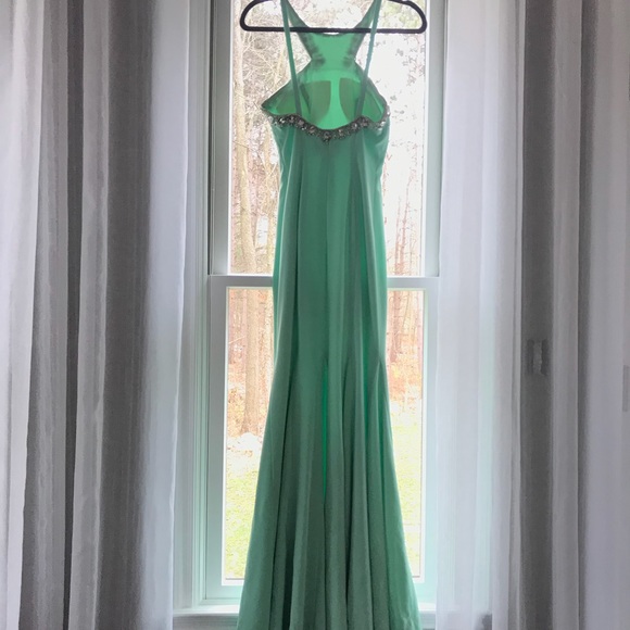 Mint Green Beaded Mermaid Gown HOMECOMING - Picture 3 of 8